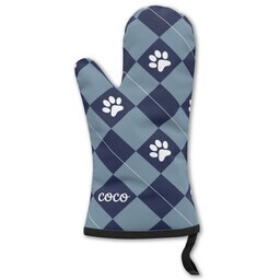 Oven Mitt with Check Paw design